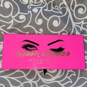Anastasia Alyssa Edwards palette